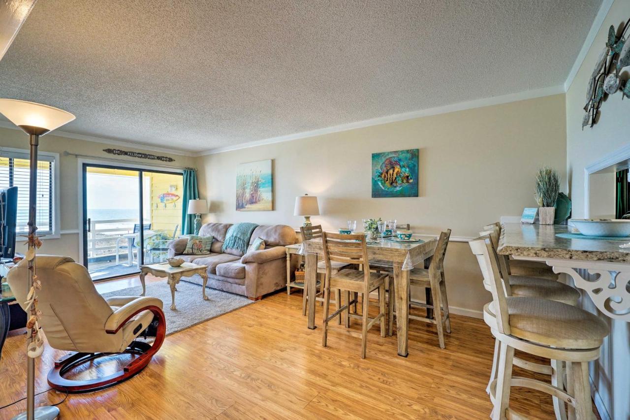 Breezy Beach Retreat With 180-Degree Ocean Views! Daire Carolina Beach Dış mekan fotoğraf