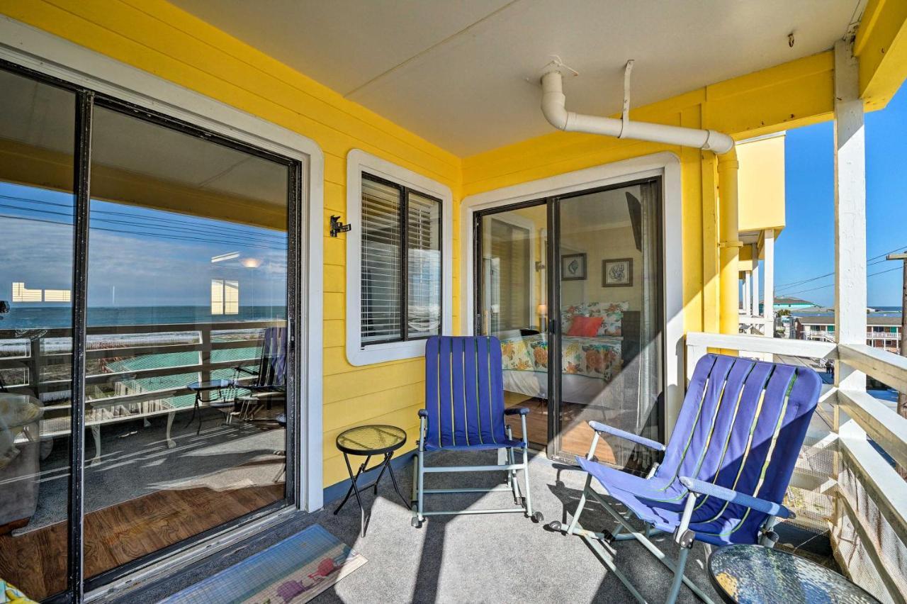 Breezy Beach Retreat With 180-Degree Ocean Views! Daire Carolina Beach Dış mekan fotoğraf